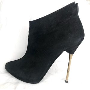 Stuart Weitzman Black Suede Stiletto Heel Ankle Boots Sz 9M
